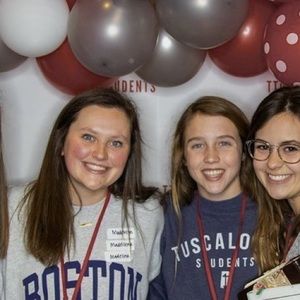 Meet your Posher, Madeleine